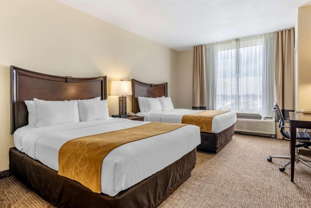 Room image 3