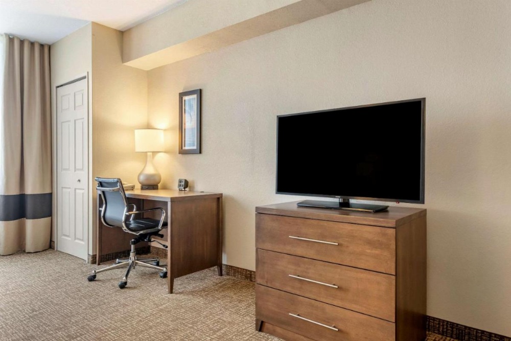 Room image 5
