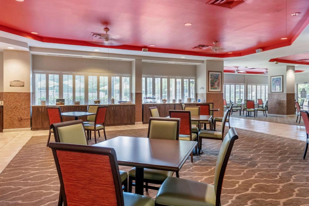 Comfort Suites Maingate East At Old Town Main image