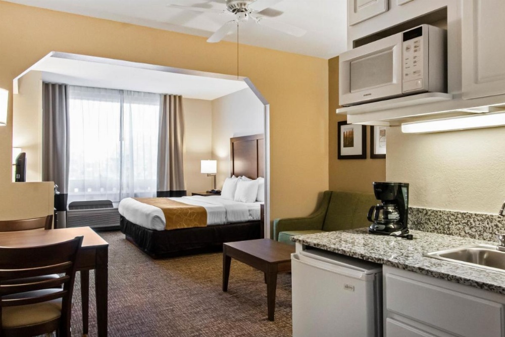 Room image 5